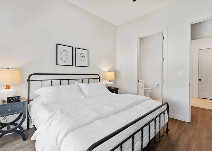 The Corbin 1201 - The Sundance Apartment Fort Worth